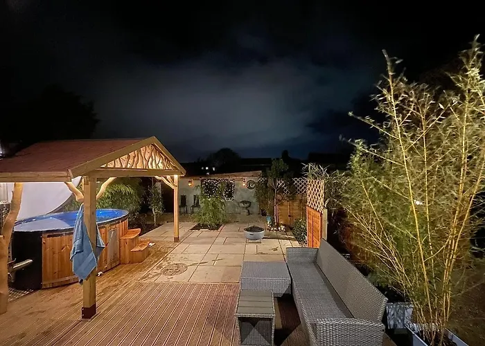 キャンプ場 Alice's Garden @ Bleak House Farm *