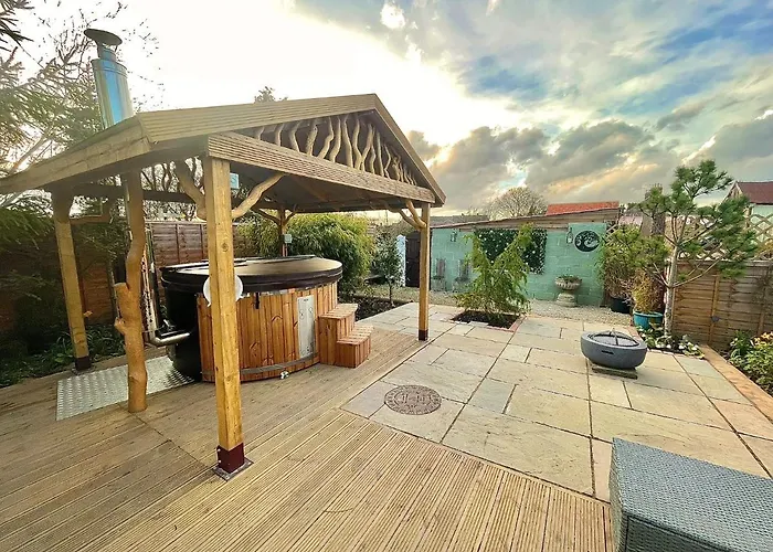 Alice's Garden @ Bleak House Farm キャンプ場 ヨーク